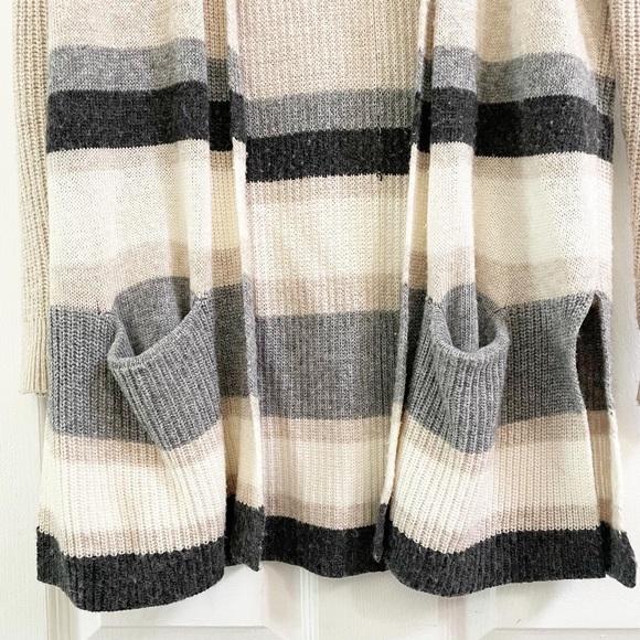 Loft color block cardigan size xsmall - Picture 2 of 5